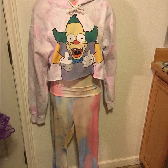 Spring Break Theme Pink Belly Bikinis 💞🖤💞🖤💞🖤 - Picture 9 of 15